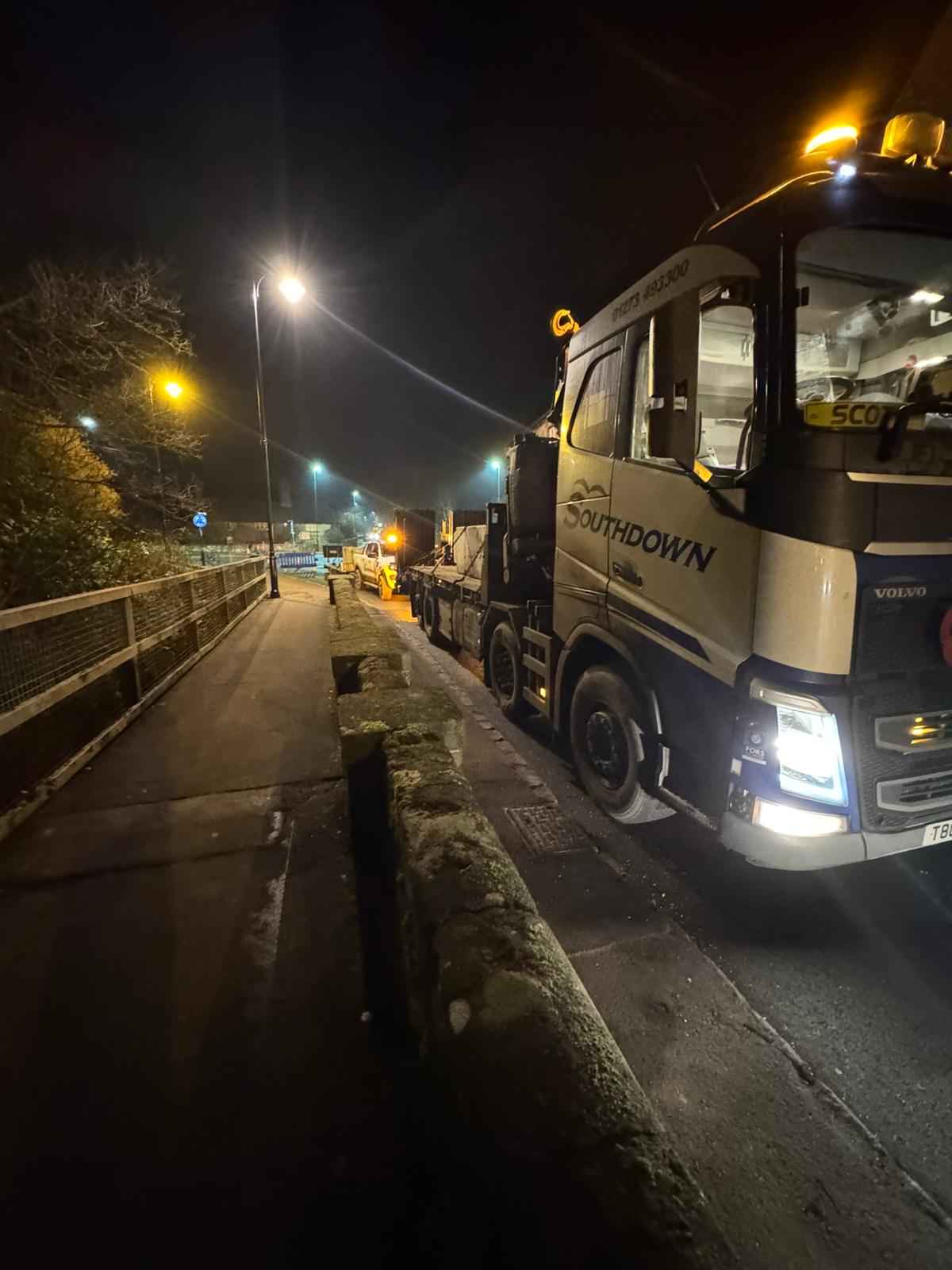 Emergency lane control on historic Sussex bridge