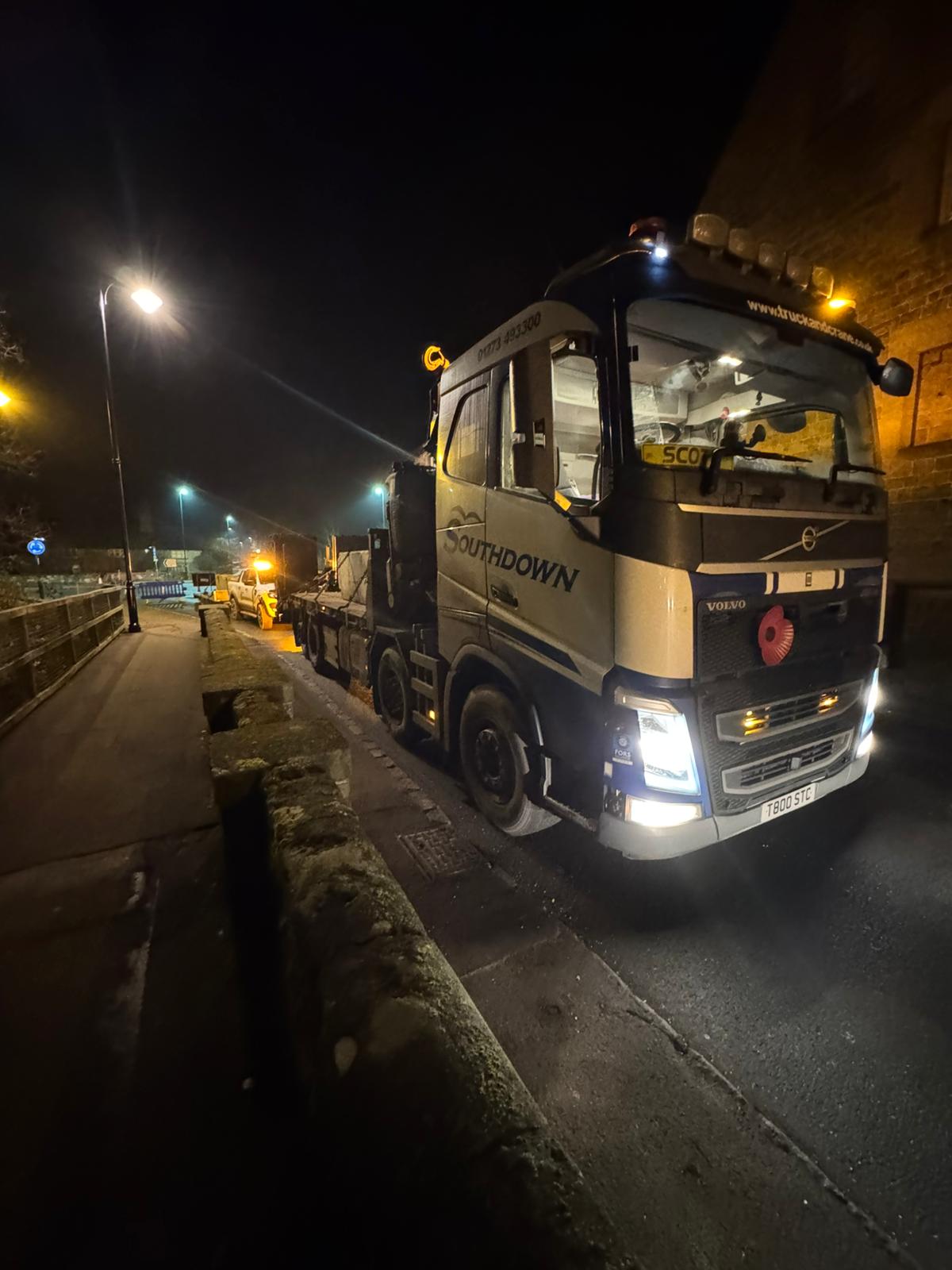 Emergency lane control on historic Sussex bridge